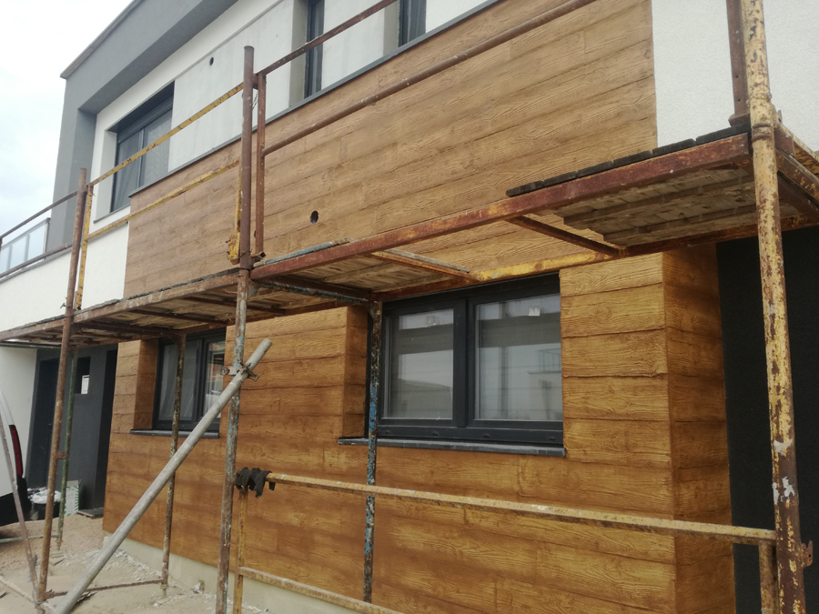 Egyedi homlokzat | Tata